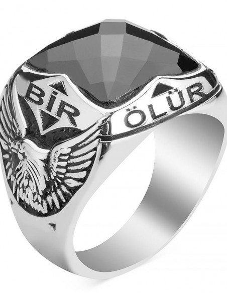 Kartal Figürlü Bir Ölür Bin Diriliriz Yüzüğü