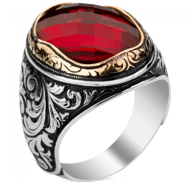 Kırmızı Zirkon Taşlı Kalem İşleme Desenli Gümüş Erkek Yüzük