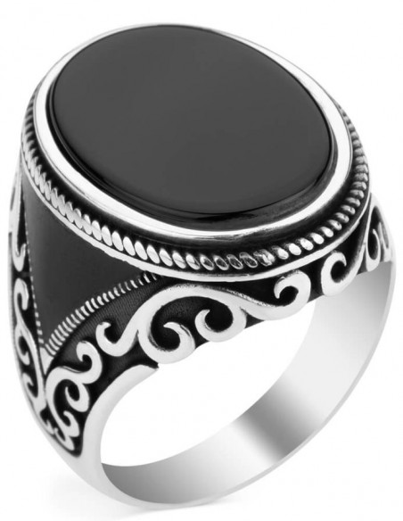 Oval Model Siyah Oniks Taşlı Erkek Yüzük