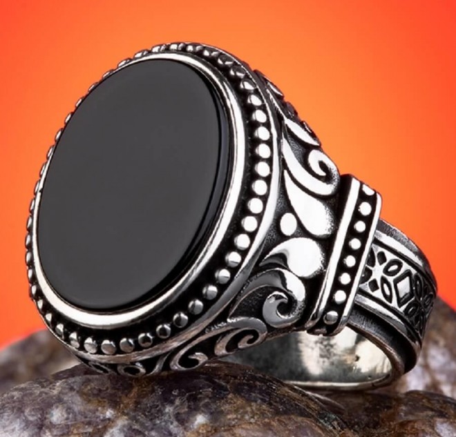 Oval Siyah Oniks Taşlı İşlemeli 925 Ayar Gümüş Yüzük