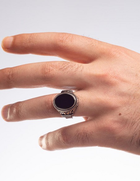Oval Siyah Oniks Taşlı İşlemeli 925 Ayar Gümüş Yüzük