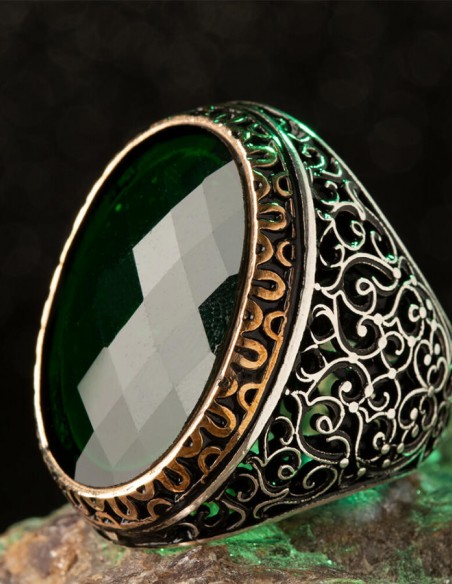 Simetrik Desenli Büyük Yeşil Zirkon Taşlı Gümüş Erkek Yüzük