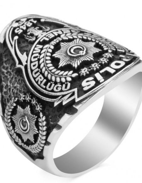 Taşsız Polis Yüzüğü