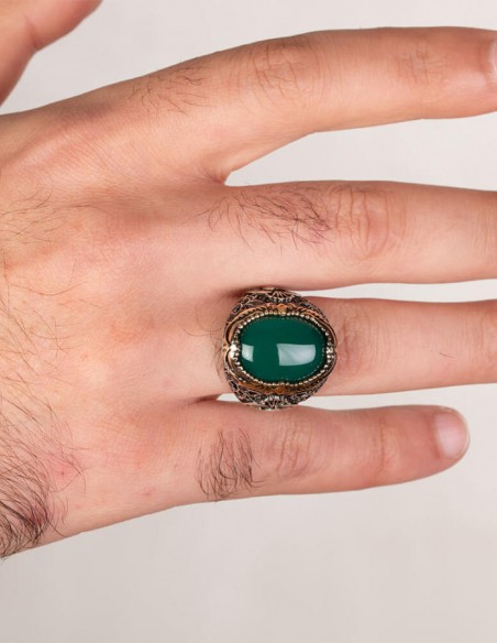 Yeşil Akik Taşlı Vav Figürlü Gümüş Erkek Yüzük