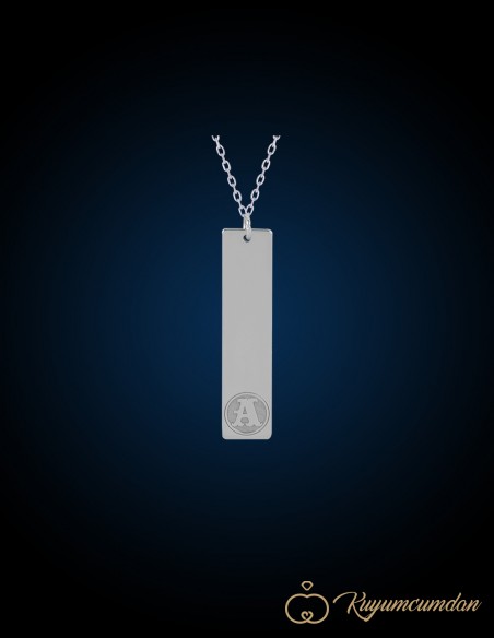 Tek Harf Sade Dikine Dikdörtgen Plaka Kolye