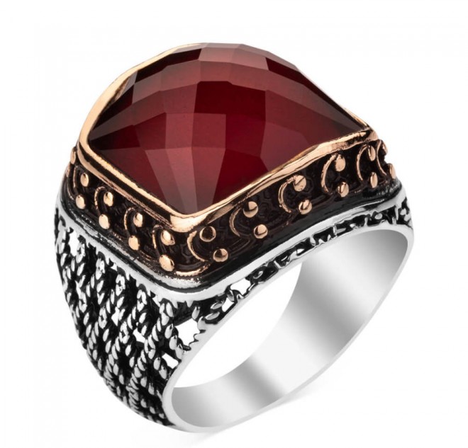 925 Ayar Gümüş Zirkon Kırmızı Taşlı İşlemeli Erkek Yüzük