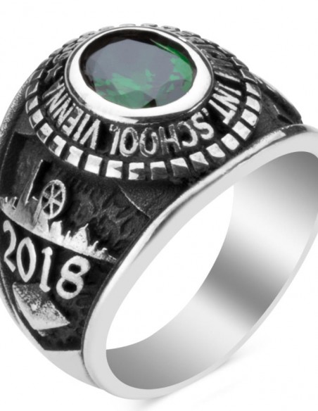 American International School Vienna Yüzüğü