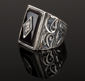 Erzurum El İşçiliği Gümüş Siyah Taşlı Yüzük